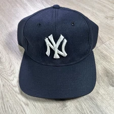 VTG American Needle New York Yankees Snapback Hat MLB Blue Patent 100% Wool Cap