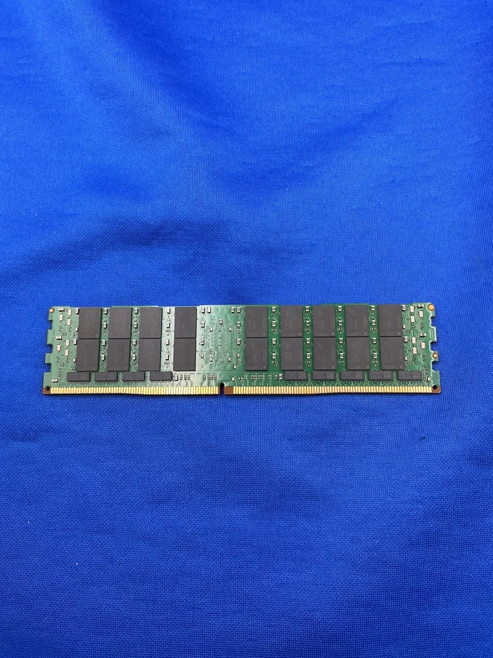 MTA72ASS8G72LZ-2G6R2 MICRON (1X64GB) 64GB 4DRX4 PC4-2666V LRDIMM SERVER MEMORY - Image 2 of 4