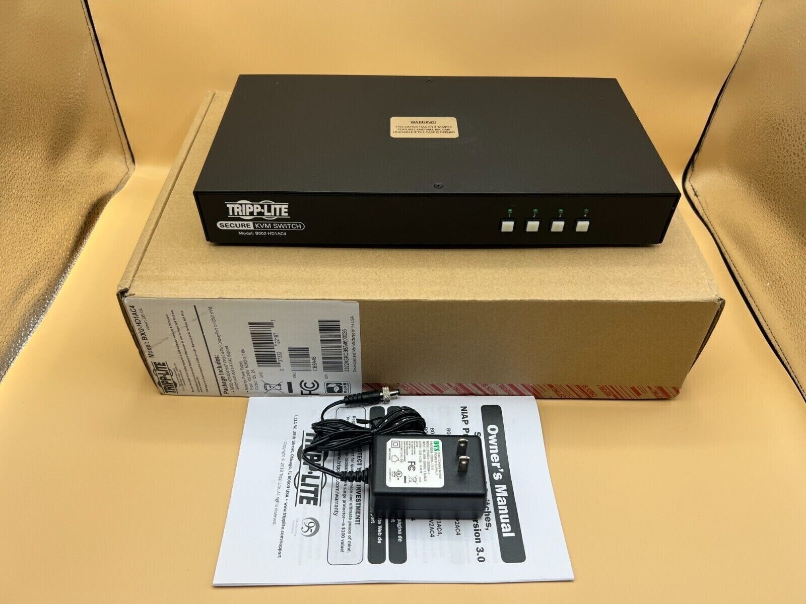 Tripp Lite Secure KVM Switch DisplayPort 4-Ports 4K Certifie