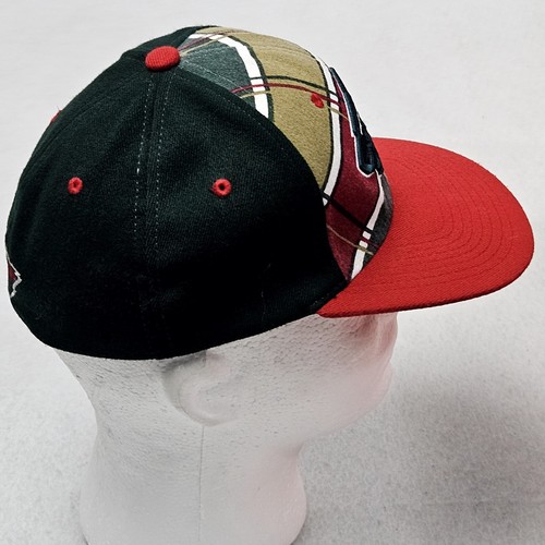 Minnesota Wild Hat Small / Medium Green Red Plaid Zephyr Cap Logo NHL Hockey - Picture 4 of 9