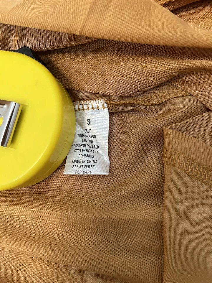 Mini vestido Baevely para mujer talla pequeña fuera del hombro con pompón Foto 3 de 4