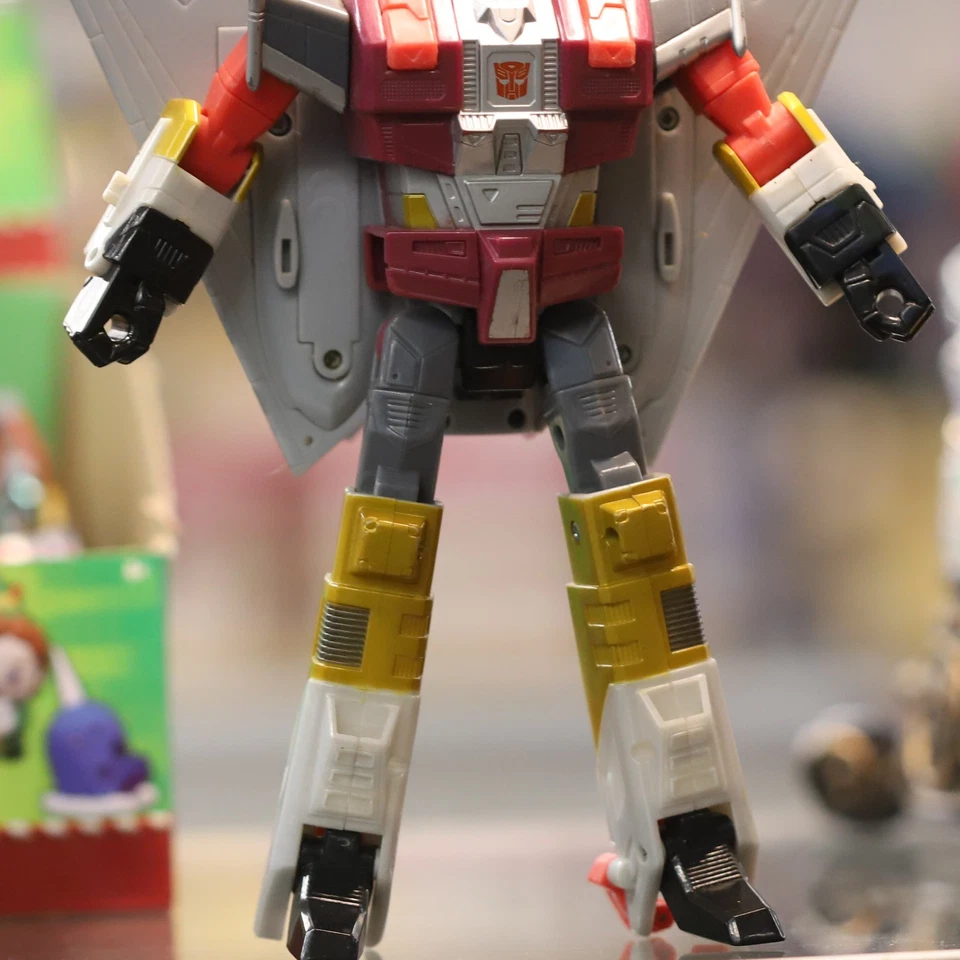 Transformers Universe 2.0 Ultra Class Silverbolt Aerialbot Jet Figure Autobot - Image 3 of 4