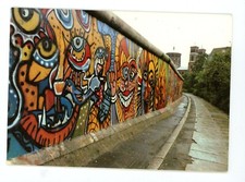 Graffiti arte Muro de Berlín cerca de Betania vintage color postal Burmeister