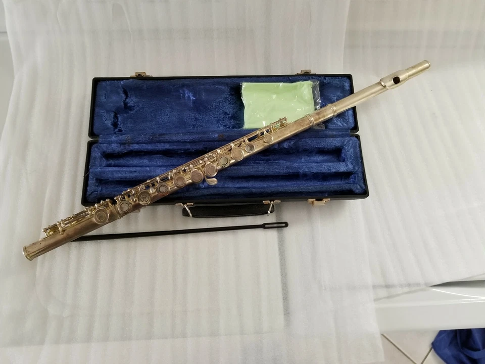 VINTAGE KOHLERT MODEL 420 STUDENT FLUTE KEY C W/HARD CASE - Image 3 of 4