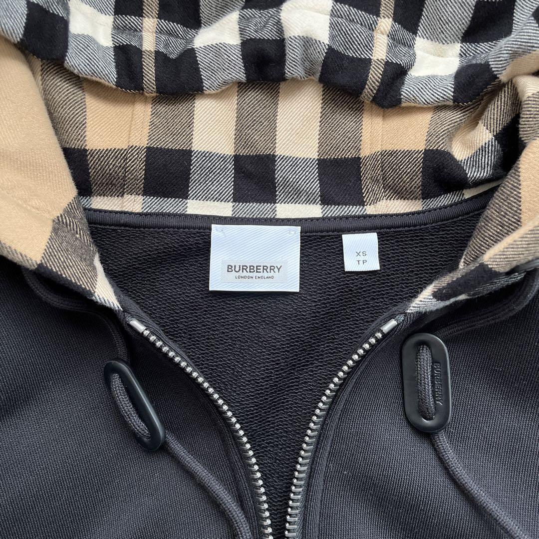 Burberry Full Zip Hoodie Black XS Cotton Checked Hood Unused Burberry Full Zip Hoodie Black XS Cotton Checked Hood Unused