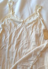 New Vintage 70s LORRAINE NYLON LACE full slip 34 SISSY bra New Old Stock Blush
