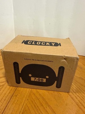 Clocky Alarm Clock on Wheels   Loud Rolling Alarm Clock Black Wheels