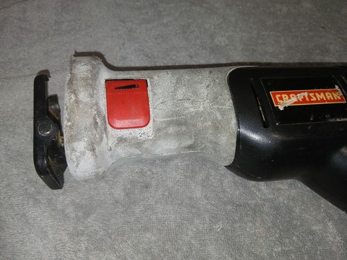 Craftsman 315.115740 19.2V Reciprocating Saw Cordless Sawsall Great Condition - Picture 2 of 5