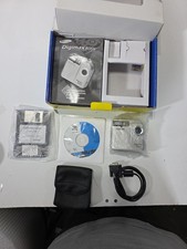 Samsung Digimax 800K 0.8MP Compact Digital Camera Silver Tested