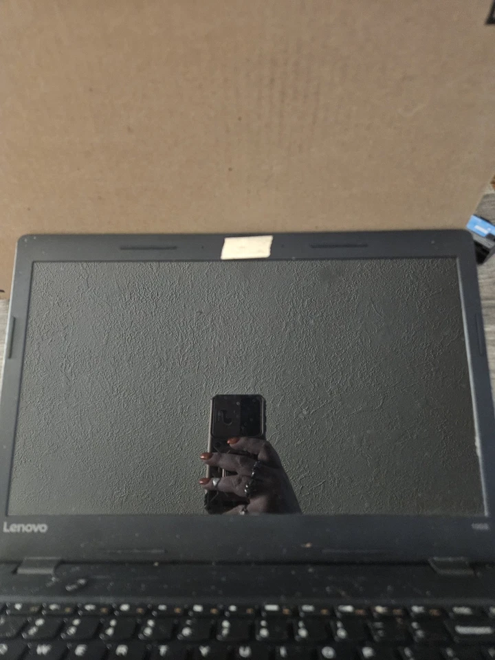 Portátil Lenovo Ideapad 100S-14IBR 14" - Celeron N3060 / 2GB / 32GB SIN PROBAR/PIEZAS Foto 3 de 4