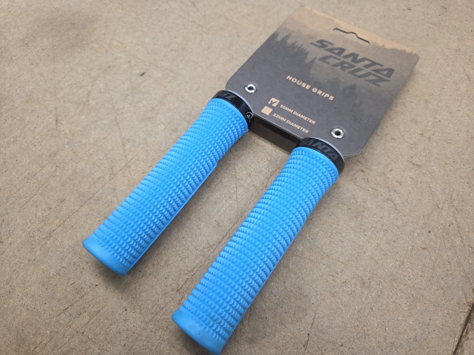 Grips 30mm Blue