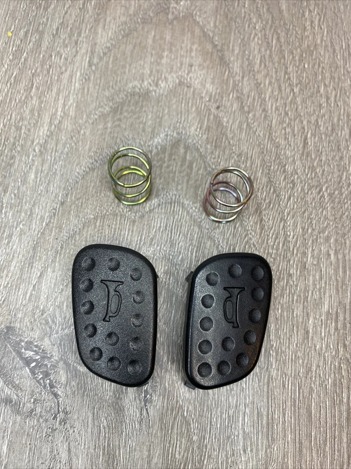 99-04 Land Rover Discovery II 2 Botones de bocina Tapas y resortes 2000 01 02 03 04 Foto 2 de 4