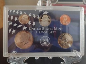 2002 U.S. Mint Proof Set San Francisco with State Quarters