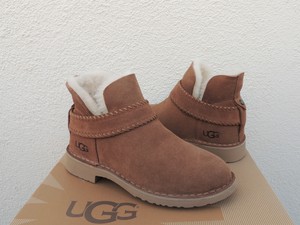 ugg mckay boot