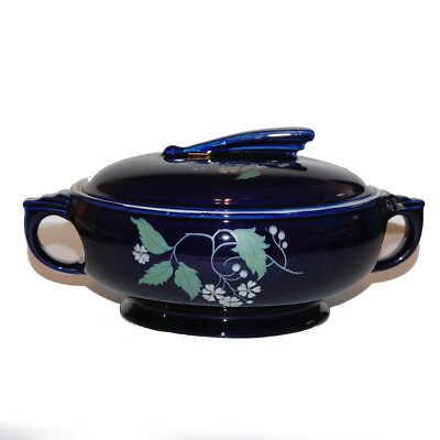 Hall's Superior Royal Blue Garden 1.5 Qt Round Covered Casserole Sun Dial Handle