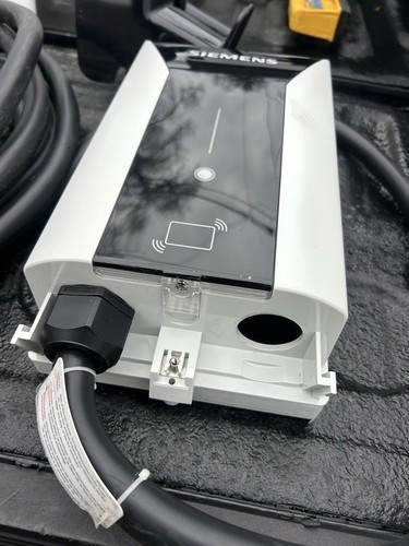 Siemens VersiCharge AC Series 48A 208/240V Smart Connected EV Charger