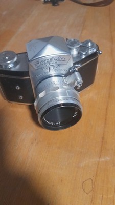 Spiegereflex Kamera exakta varex VX, Objektiv Carl Zeiss Jena Tessar 2,8/50