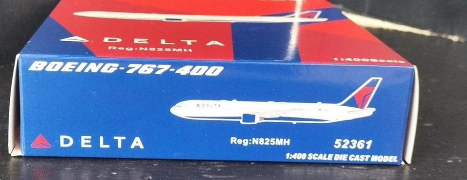 DELTA BOEING-767-400 airplane 62312 - Image 4 of 4