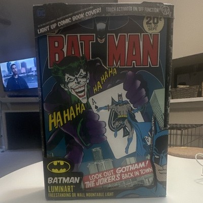 DC Comics Batman Joker Luminart Light-Up Touch Activated Comic Cover Light
