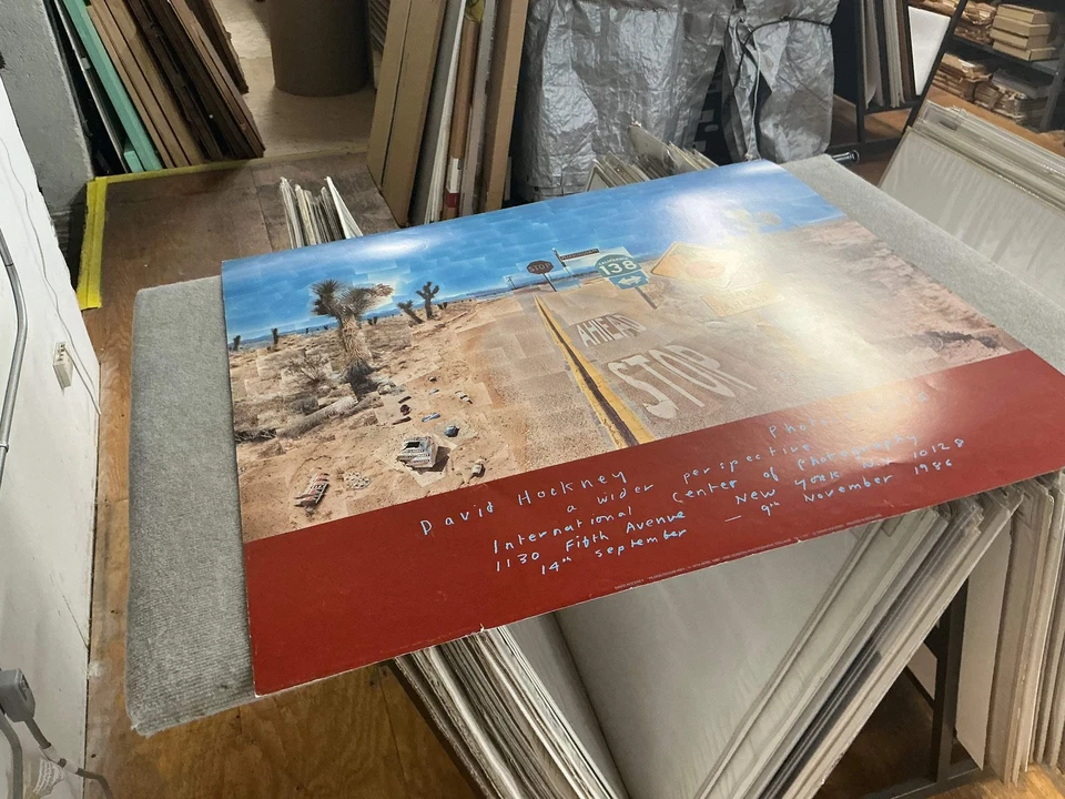 Póster David Hockney Pearblossom Highway 32,25" x 36,5" 1986 arte pop multicolor Foto 4 de 4