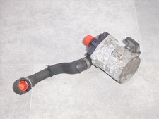 Pompe à eau BMW 550