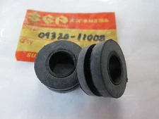SUZUKI TANK MOUNT CUSHIONS 1979 1980 RM100 RM125 RM250 RM400 1996 1997 1998 1999