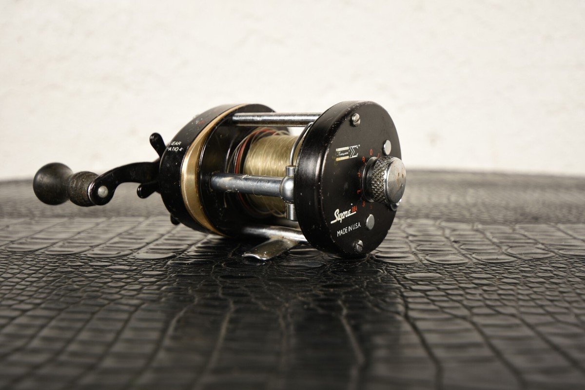 リール SHAKESPEARE SIGMA SUPRA 084 Vintage Shakespeare Sigma Supra 084 Fishing Reel Made in USA