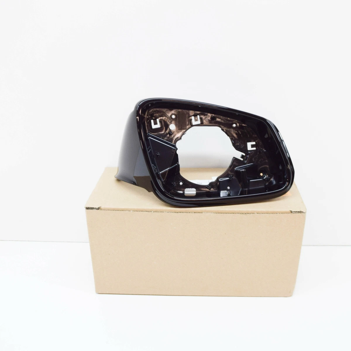 OEM BMW X2 F39 FRONT RIGHT MIRROR SUPPORTING RING 51169449380 