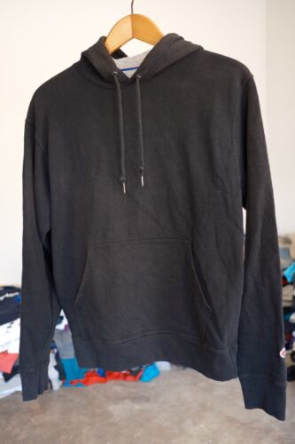 Champion Black Pullover Hoodie Spell Out Logo Long Sleeve Distressed Mens Size M - Picture 1 of 7