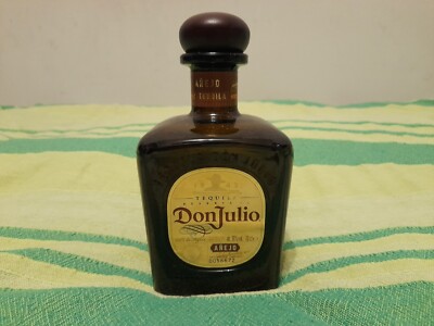 Don Julio Anejo Reserva 70cl TEQUILA Empty Bottle + Wooden Stopper
