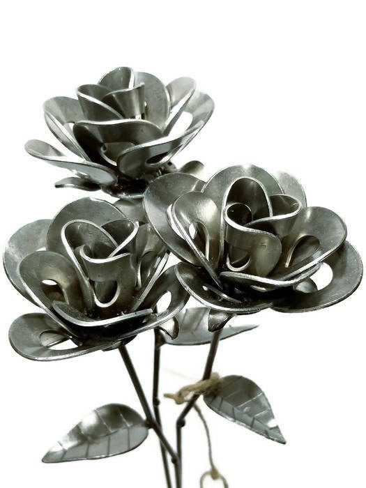 3 Forever Roses, Three Welded Roses, Metal Roses, Steampunk