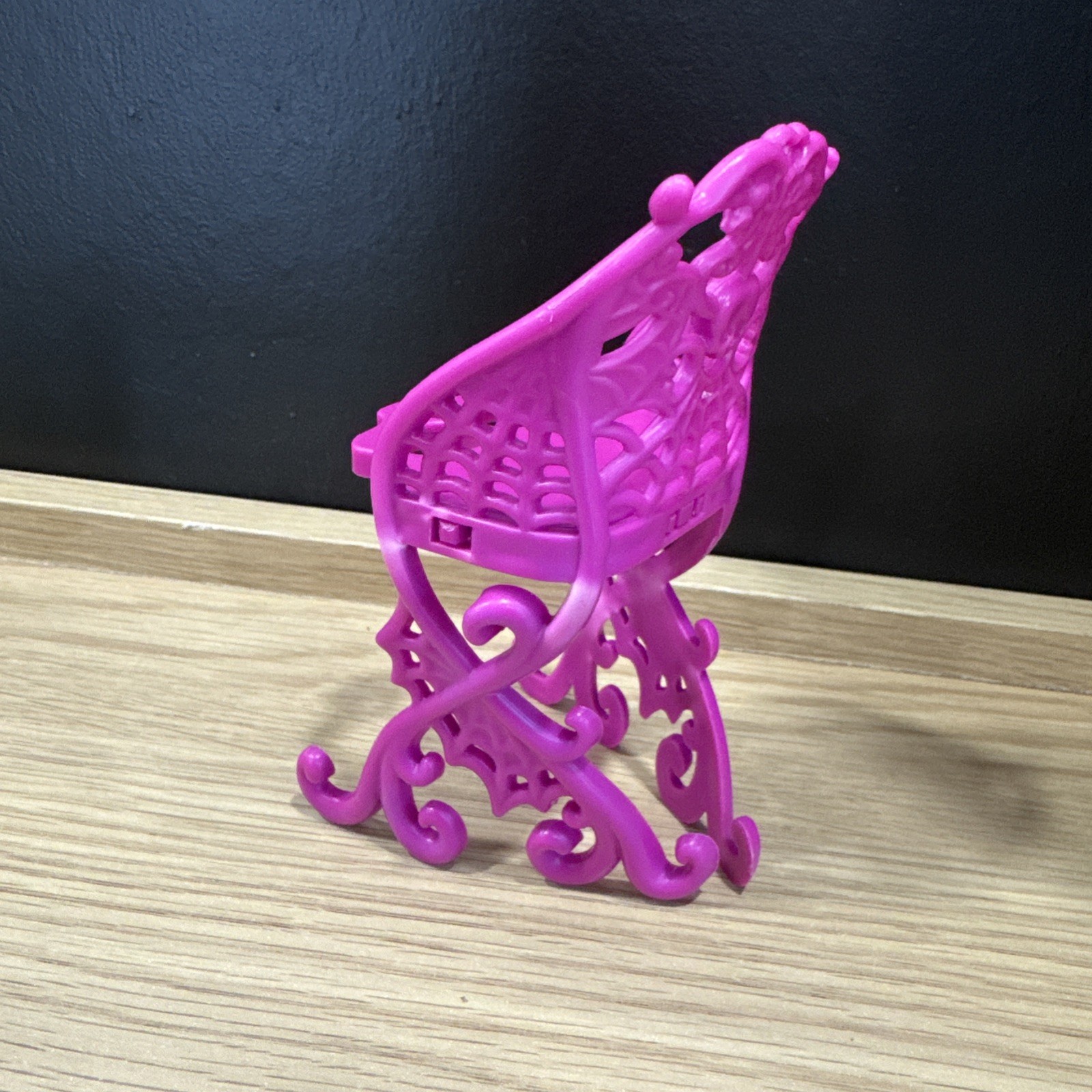 Picture 3 of 6