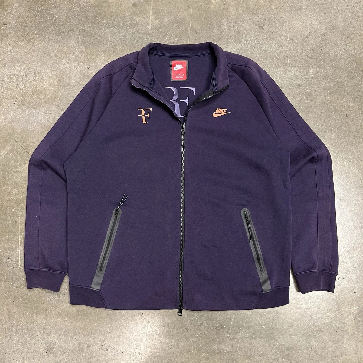 NIKE RFジャケット&RFポケットTシャツ＆NIKEハーフパンツ　フェデラー ロジャー・フェデラー （Uniqlo Global Brand Ambassador）｜ユニクロ