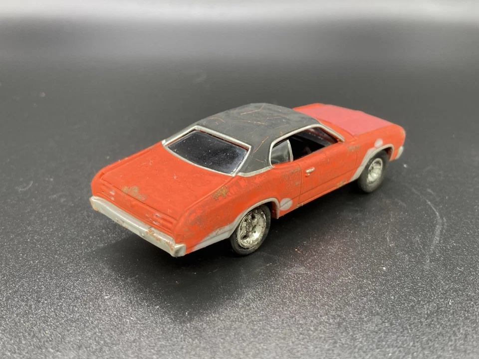 Plymouth Duster 1971 oxidado desgastado granero encontrar 1/64 diecast coche de proyecto personalizado Foto 4 de 4