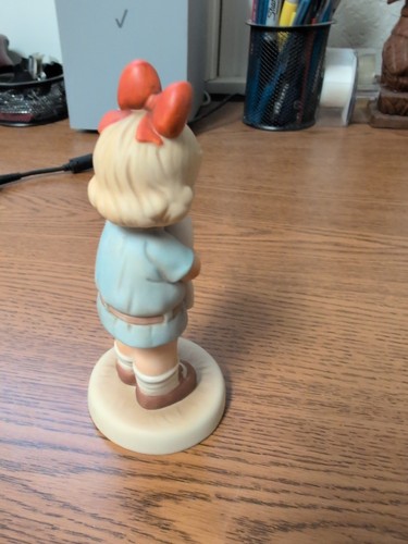 Memories of Yesterday “We Belong Together” figurine. 1991 Charter Year #0001 - Picture 5 of 7