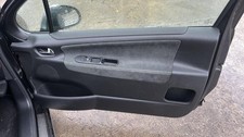 Porte avant et accessoires Peugeot 207
