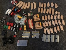 Großes Brio Paket ( Elektr. Loks/ Sound Elemente etc.) TOP ZUSTAND !!! (Konvolut