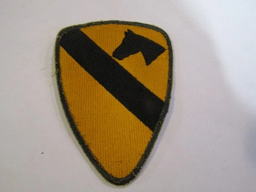 VINTAGE MILITARY PATCH WW2 TO VIETNAM ERA US ARMY 1ST CAVALRY DIVISION #1