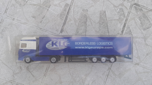 Eligor 1/43 – Camion Mercedes Transporter Avec Semi-remorque Pub Valeo (2019)
