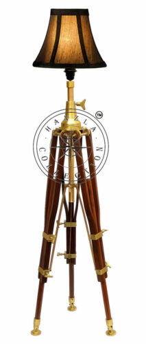 Antiguo trípode de madera vintage lámpara de piso/de pie steampunk/iluminación industrial - Imagen 1 de 2