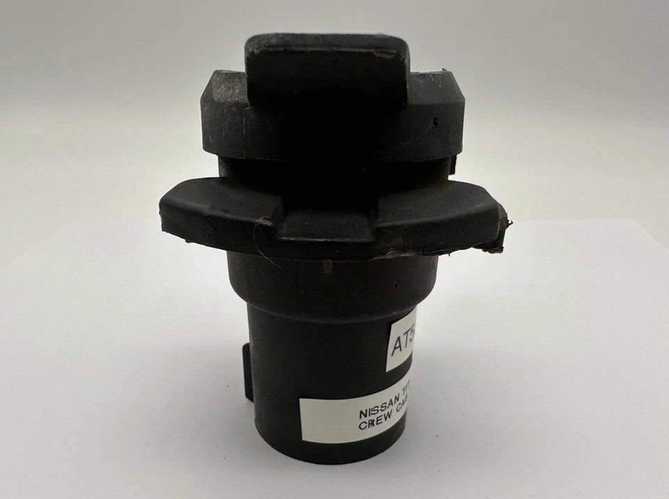 Conector de reboque de engate plugue parachoque traseiro Nissan Titan Armada fabricante de equipamento original 05-15 - Imagem 4 de 4