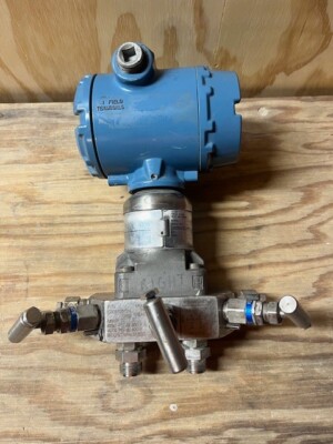 Rosemount 3051S2CD2A-2A11F1AGM Pressure Transmitter Fieldbus with Display Valve