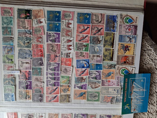 Briefmarken Afrika ca 90st 1st Block Sammlung Ungestempelt Gestempelt.