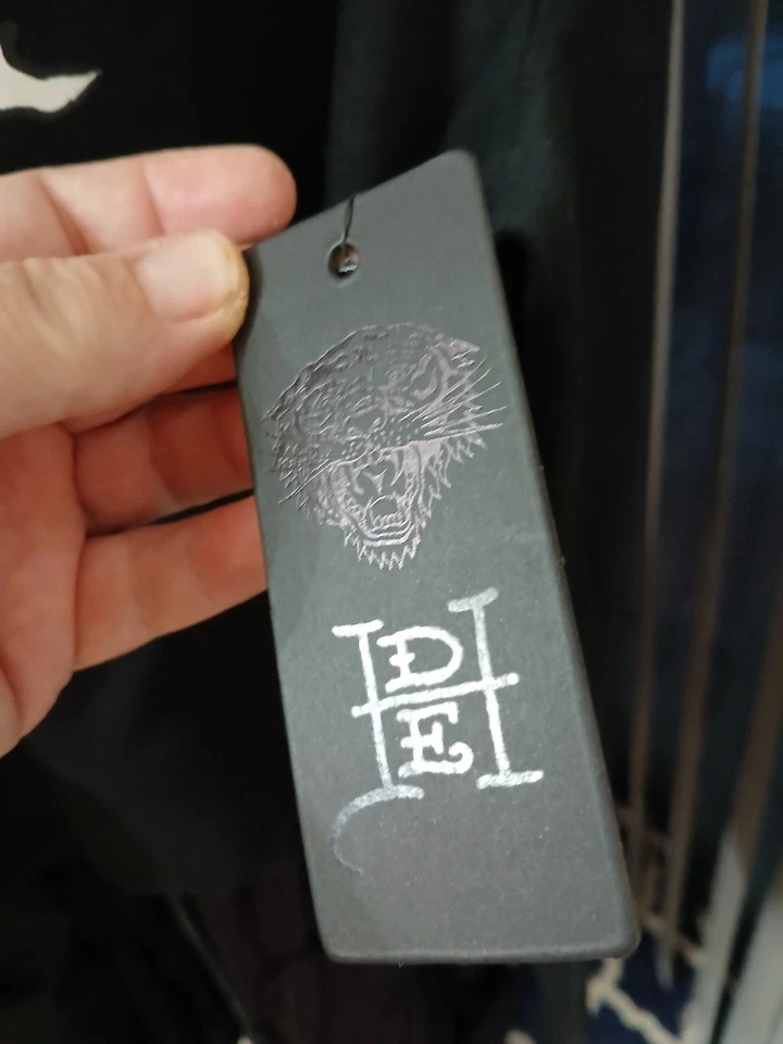 NUEVO CON ETIQUETAS Ed Hardy Sudadera con Capucha Negra DEH Corazón Daga Mujer Talla L Foto 3 de 4