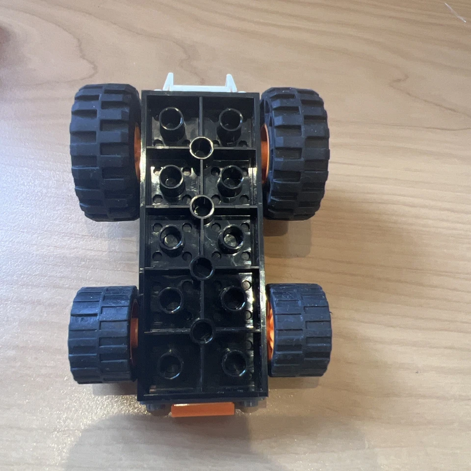LEGO Ninjago 71706 Cole's Speeder Car, photo 4 of 4