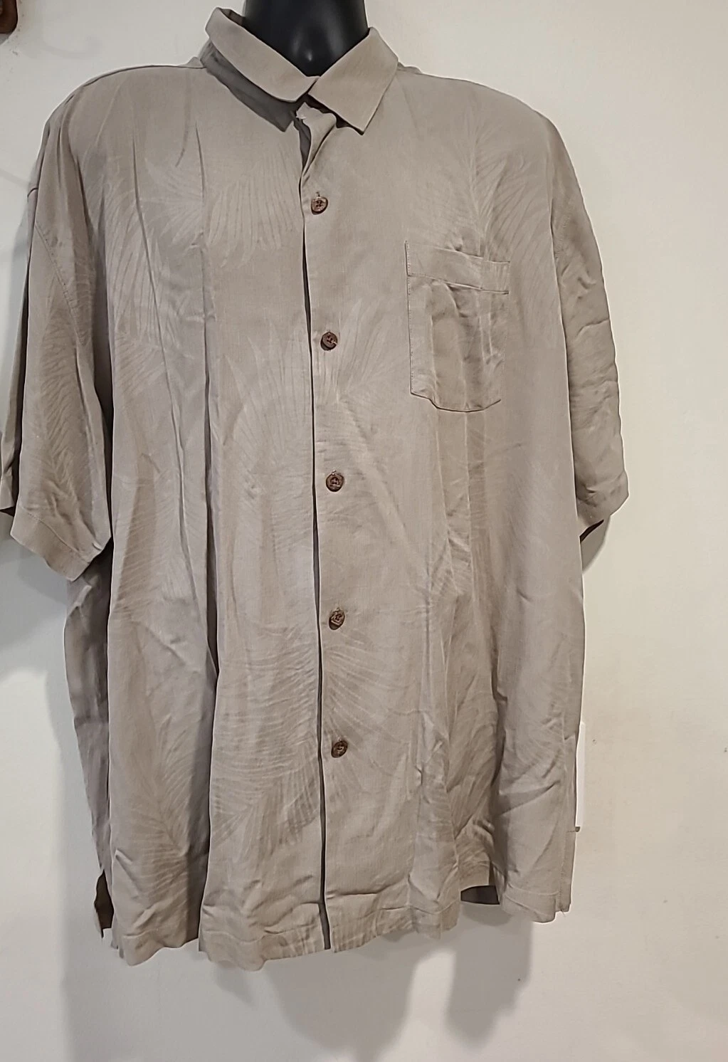 Tommy Bahama Silk Shirt Mens XXL Tan w/Palm Leaves Short Sleeve Button Up Shirt