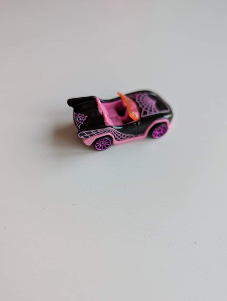 Hot Wheels HTC80 Monster High Ghoul Mobile Schwarz Netz