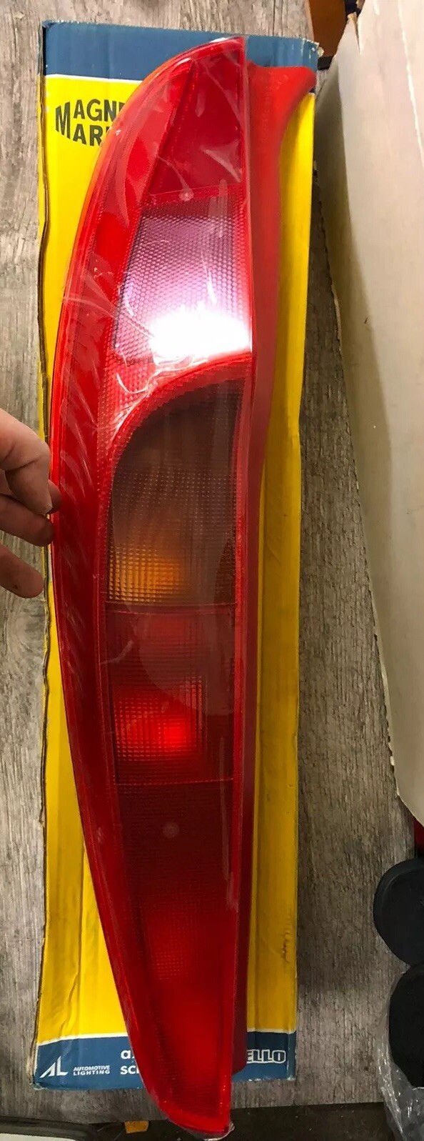 Feu arriere droit pour reparation carrosserie Fiat Punto II N8632