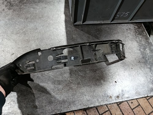 VW Touareg 7L Stoßstangenhalter Halter Stoßstange vorne rechts 7L6807184C