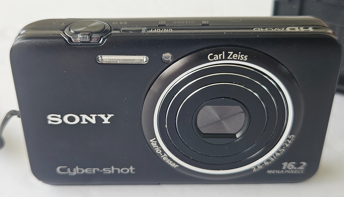 Sony Cyber-Shot DSC-WX9 Digital Camera 16.2 Mega Pixels w/Manual
